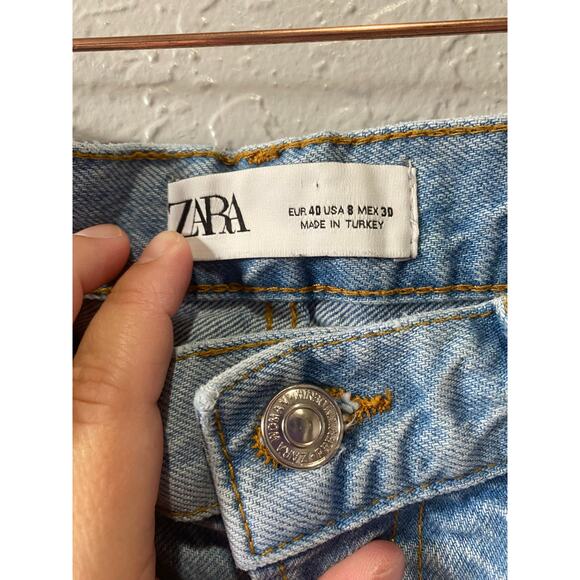 Zara The Cigarette in Sunrise Blue Distressed Straight Raw Hem Jeans Sz 8 BOHO - Picture 5 of 9